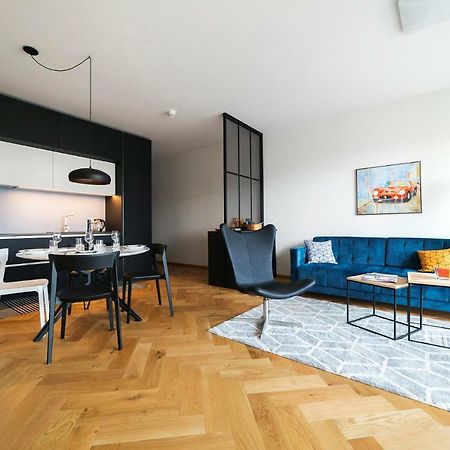 Modern Luxury Apartment In City Centre Tallinn Extérieur photo