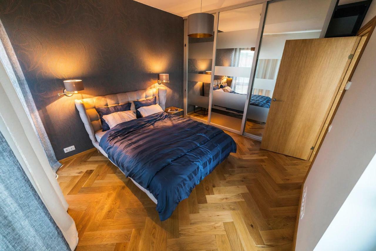 Modern Luxury Apartment In City Centre Tallinn Extérieur photo
